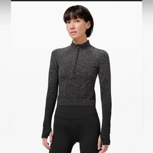 Lululemon - Rest Less Cropped 1/2 Zip - Herringbone Fade Black / White